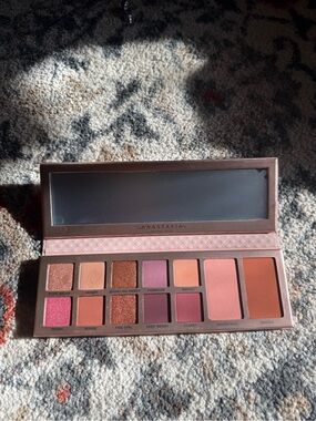 ABH Primrose Palette